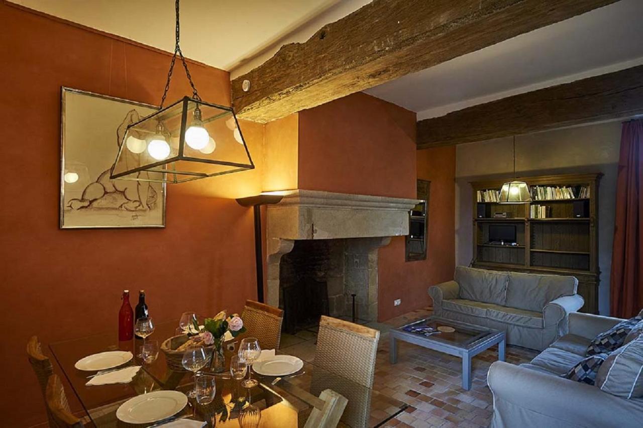 Gite La Terrasse - Manoir Le Plessix Madeuc Corseul Eksteriør billede