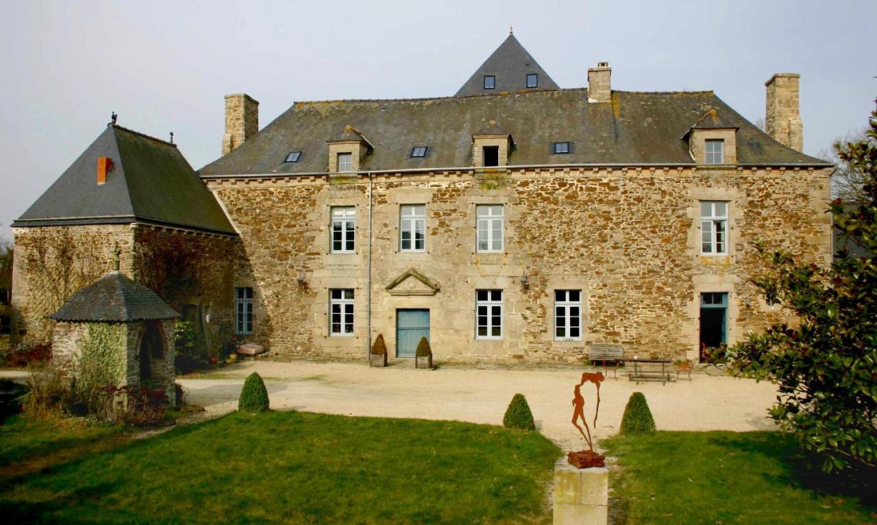 Gite La Terrasse - Manoir Le Plessix Madeuc Corseul Eksteriør billede